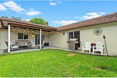 2696 NW 94th Avenue, Coral Springs, FL 33065 - Photo 25