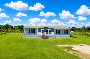 18720 NW 242nd St, Okeechobee, FL 34972 - Photo 1