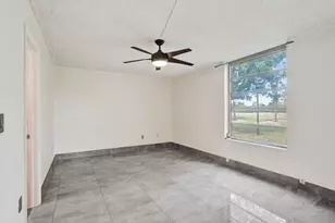 8301 Sands Point Blvd, Tamarac, FL 33321 - Photo 17