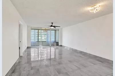 8301 Sands Point Boulevard #S102, Tamarac, FL 33321 - Photo 7