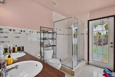 4390 NW 35th Avenue, Lauderdale Lakes, FL 33309 - Photo 19
