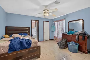 4390 NW 35th Ave, Lauderdale Lakes, FL 33309 - Photo 15