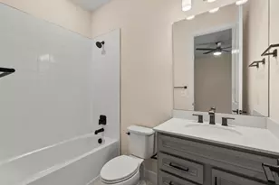 10275 SW Captiva Dr, Port Saint Lucie, FL 34987 - Photo 15