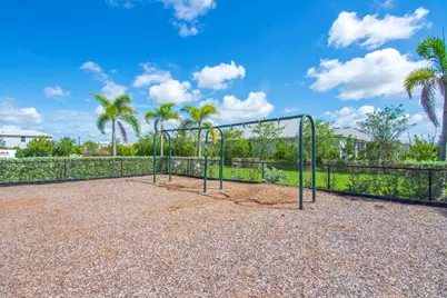 10275 SW Captiva Drive, Port Saint Lucie, FL 34987 - Photo 27