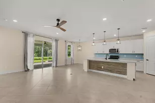 10275 SW Captiva Dr, Port Saint Lucie, FL 34987 - Photo 7