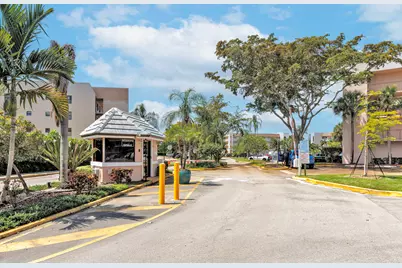 2705 NW 104th Avenue #406, Sunrise, FL 33322 - Photo 23