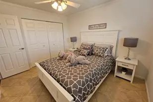 2222 N Cypress Bend, Pompano Beach, FL 33069 - Photo 9