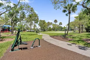 811 NW 43rd Ave, Coconut Creek, FL 33066 - Photo 35