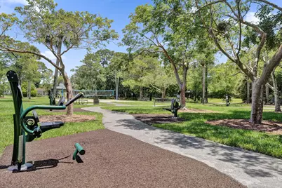 811 NW 43rd Avenue, Coconut Creek, FL 33066 - Photo 33