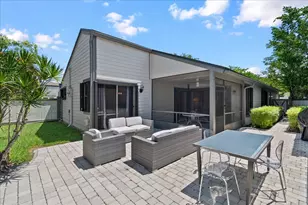 13371 Bedford Mews Ct, Wellington, FL 33414 - Photo 17