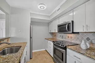 135 Yacht Club Way, Hypoluxo, FL 33462 - Photo 17