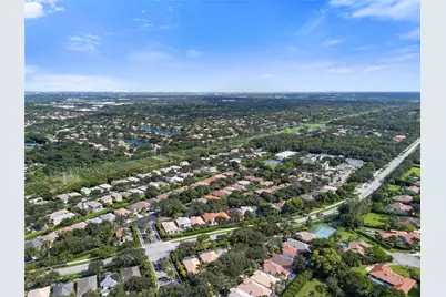 7400 NW 70th Avenue, Parkland, FL 33067 - Photo 3