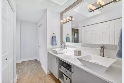 1401 NE 9th Street #10, Fort Lauderdale, FL 33304 - Photo 13