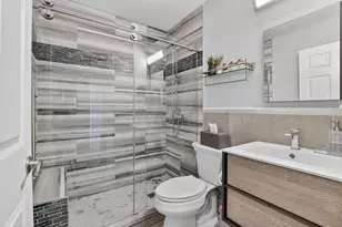 9048 Villa Portofino Cir, Boca Raton, FL 33496 - Photo 9