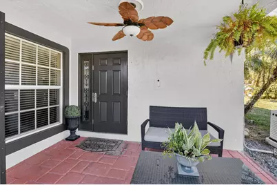 9048 Villa Portofino Circle, Boca Raton, FL 33496 - Photo 7