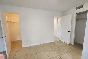 330 NE 26th Ave, Boynton Beach, FL 33435 - Photo 11