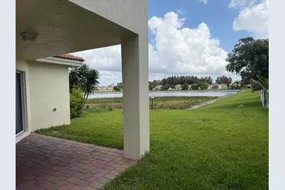 6355 Adriatic Way, West Palm Beach, FL 33413 - Photo 27