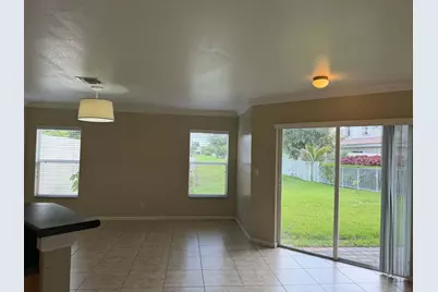 6355 Adriatic Way, West Palm Beach, FL 33413 - Photo 7