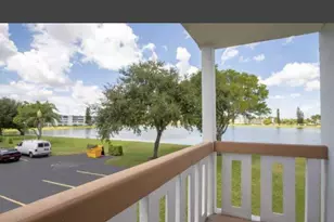 2053 Cornwall C, Boca Raton, FL 33434 - Photo 9