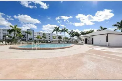 2053 Cornwall C, Boca Raton, FL 33434 - Photo 13