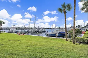 1748 Jupiter Cove Dr, Jupiter, FL 33469 - Photo 5