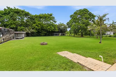 5521 SW 160th Avenue, Southwest Ranches, FL 33331 - Photo 19