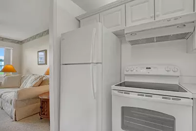 680 Horizon W #110, Boynton Beach, FL 33435 - Photo 15