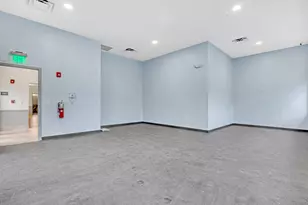 680 Horizon W, Boynton Beach, FL 33435 - Photo 29