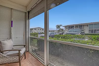 680 Horizon W, Boynton Beach, FL 33435 - Photo 23