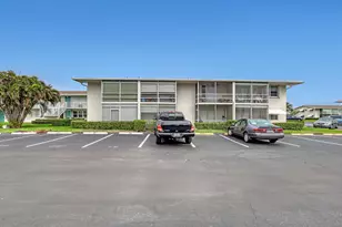 680 Horizon W, Boynton Beach, FL 33435 - Photo 27