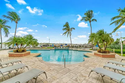 157 Yacht Club Way, Hypoluxo, FL 33462 - Photo 27