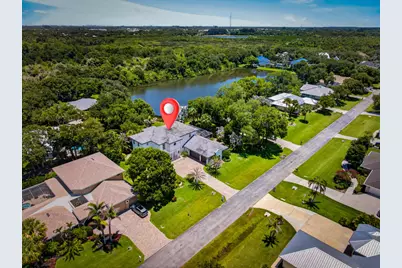 2304 Winding Creek Lane, Fort Pierce, FL 34981 - Photo 39