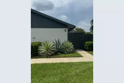 1171 Summit Trail Circle #C, West Palm Beach, FL 33415 - Photo 1