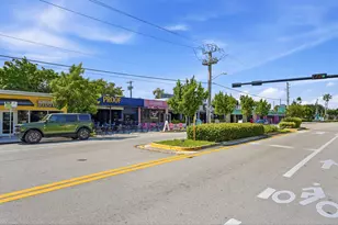 905 NE 28th St, Wilton Manors, FL 33334 - Photo 59
