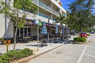 905 NE 28th St, Wilton Manors, FL 33334 - Photo 61