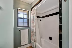 137 Queens Rd, Fort Pierce, FL 34949 - Photo 23