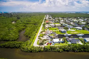 137 Queens Rd, Fort Pierce, FL 34949 - Photo 41