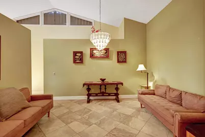 137 Queens Road, Fort Pierce, FL 34949 - Photo 5