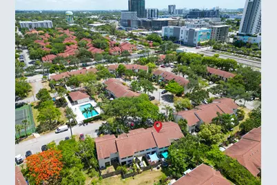 308 City View Drive, Fort Lauderdale, FL 33311 - Photo 37