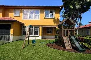 5772 NW 119th Dr, Coral Springs, FL 33076 - Photo 3