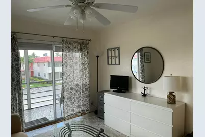 84 Saxony B, Delray Beach, FL 33446 - Photo 31
