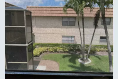 84 Saxony B, Delray Beach, FL 33446 - Photo 25