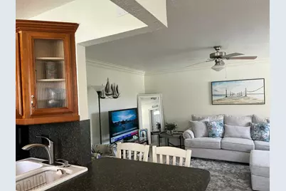 84 Saxony B, Delray Beach, FL 33446 - Photo 9