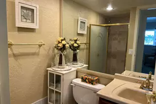 84 Saxony B, Delray Beach, FL 33446 - Photo 17
