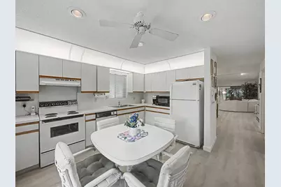 10089 Cherrywood Place, Boynton Beach, FL 33437 - Photo 3