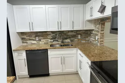 140 Lake Nancy Lane #115, West Palm Beach, FL 33411 - Photo 5