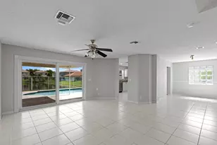 3961 Crescent Creek Pl, Coconut Creek, FL 33073 - Photo 7