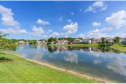 3961 Crescent Creek Place, Coconut Creek, FL 33073 - Photo 31