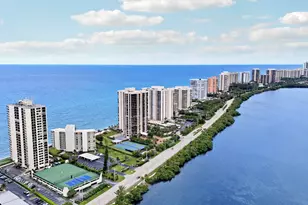 5420 N Ocean Dr, Singer Island, FL 33404 - Photo 19
