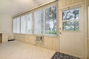 1023 Ellesmere B, Deerfield Beach, FL 33442 - Photo 19